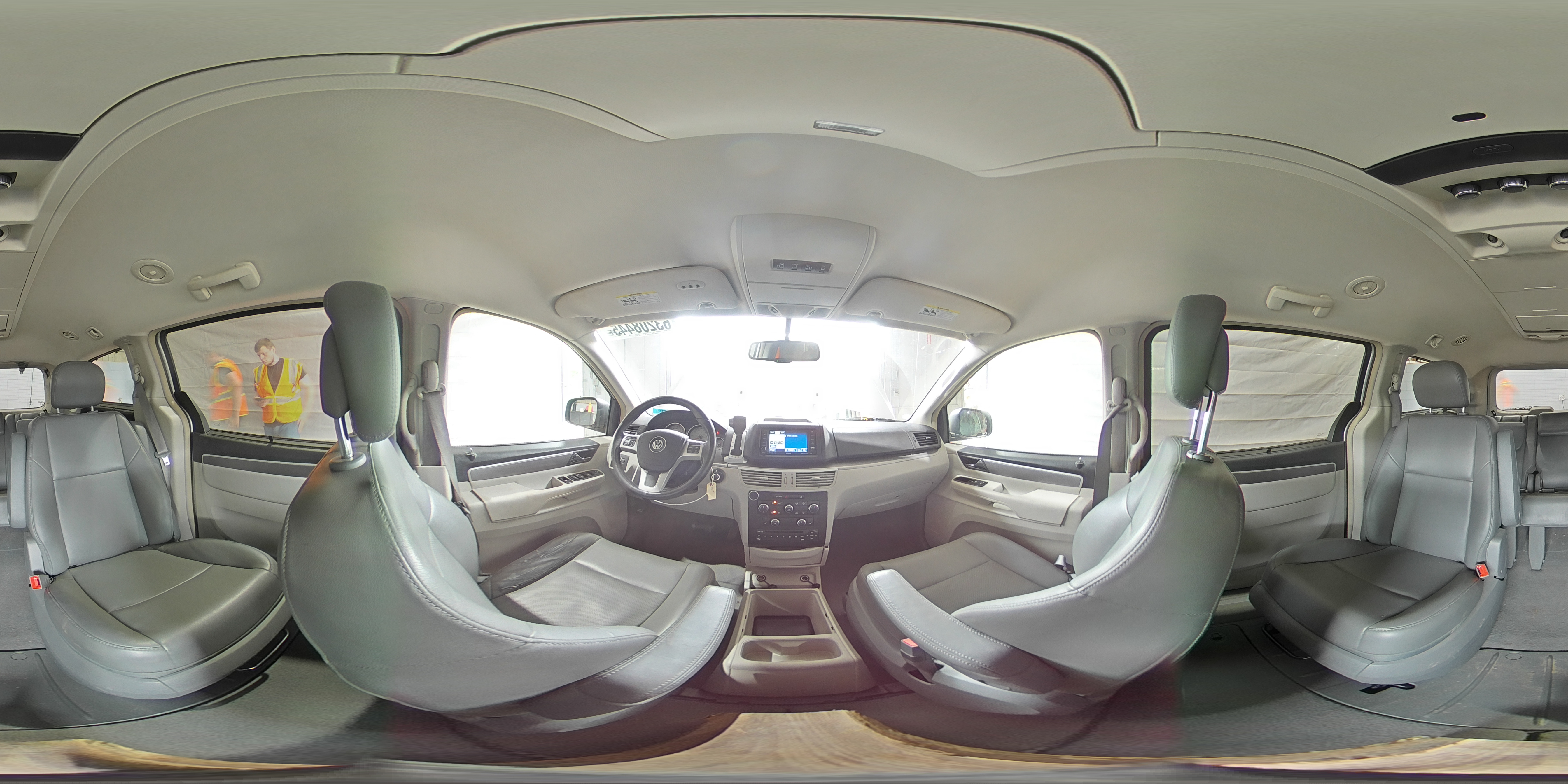 2011 Volkswagen Routan Se VIN: 2V4RW3DG8BR621855 Lot: 63208445