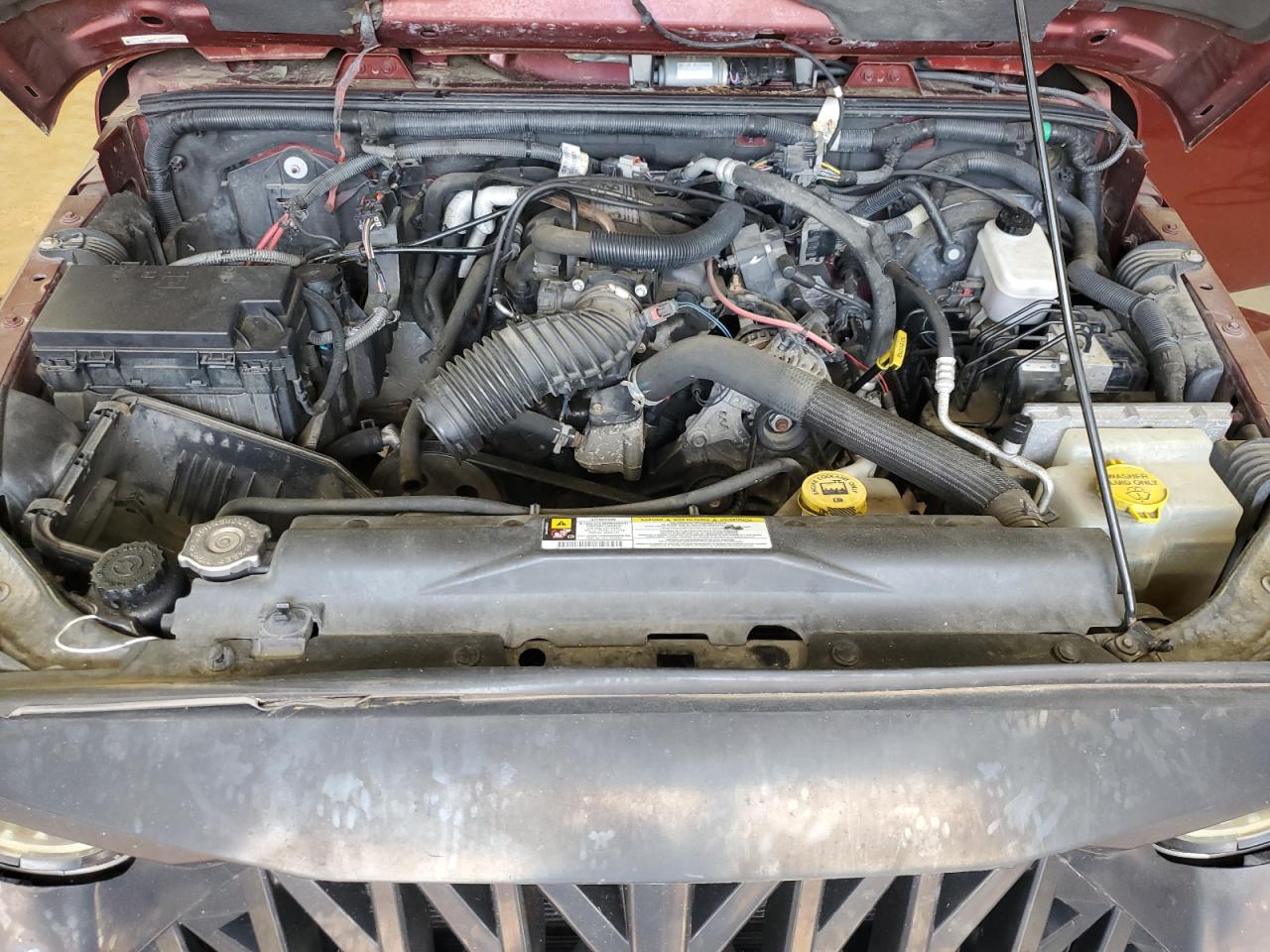 2008 Jeep Wrangler Sahara VIN: 1J8FA54148L565183 Lot: 62353055