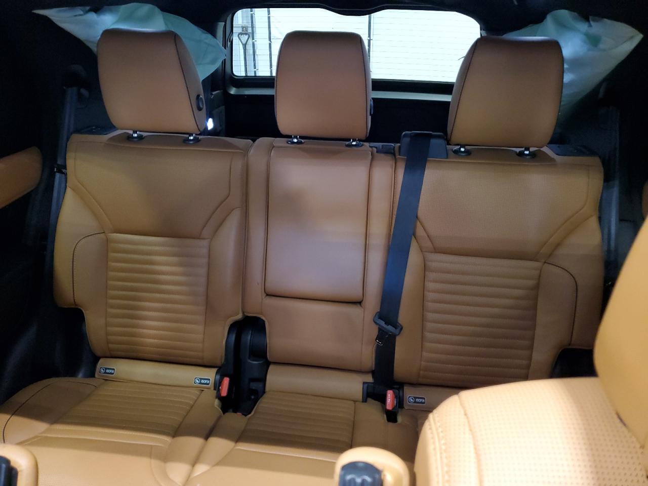2018 Land Rover Discovery Hse Luxury VIN: SALRT2RV4JA059260 Lot: 64510335