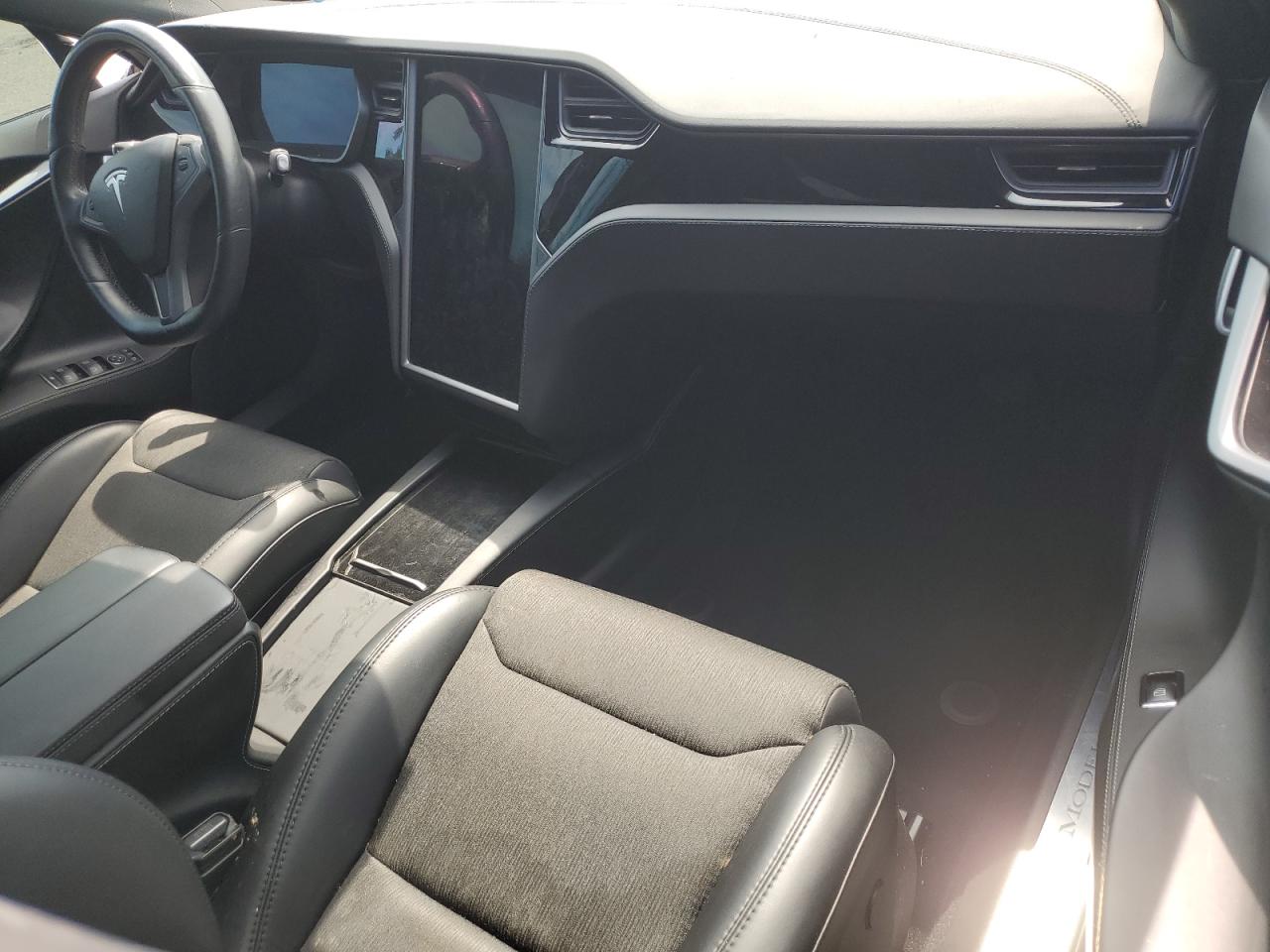 2018 Tesla Model S VIN: 5YJSA1E28JF265712 Lot: 64410845