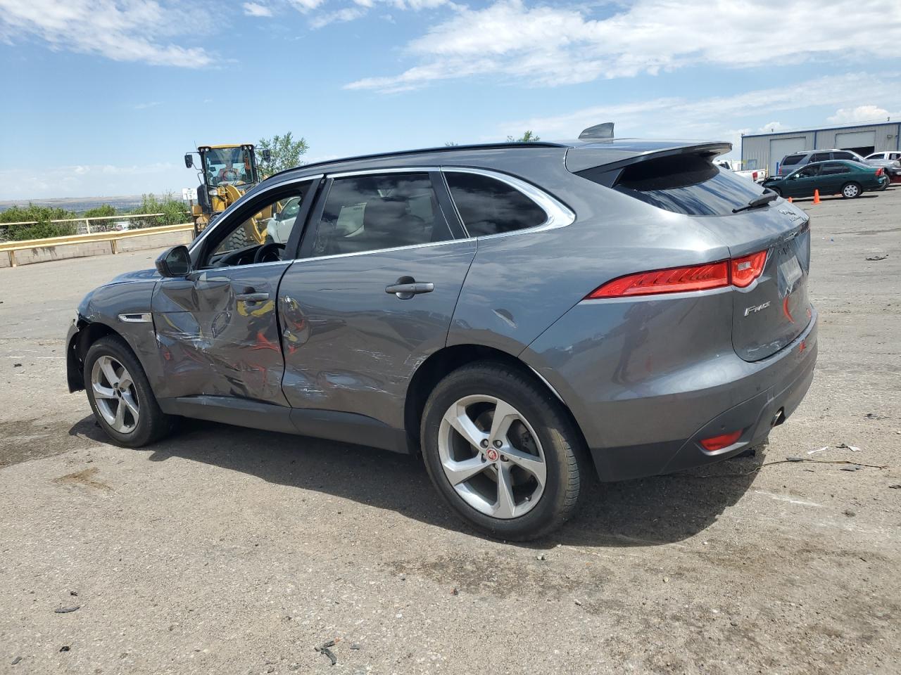 2019 Jaguar F-Pace Premium grey null gas SADCJ2FX7KA600929 photo #3