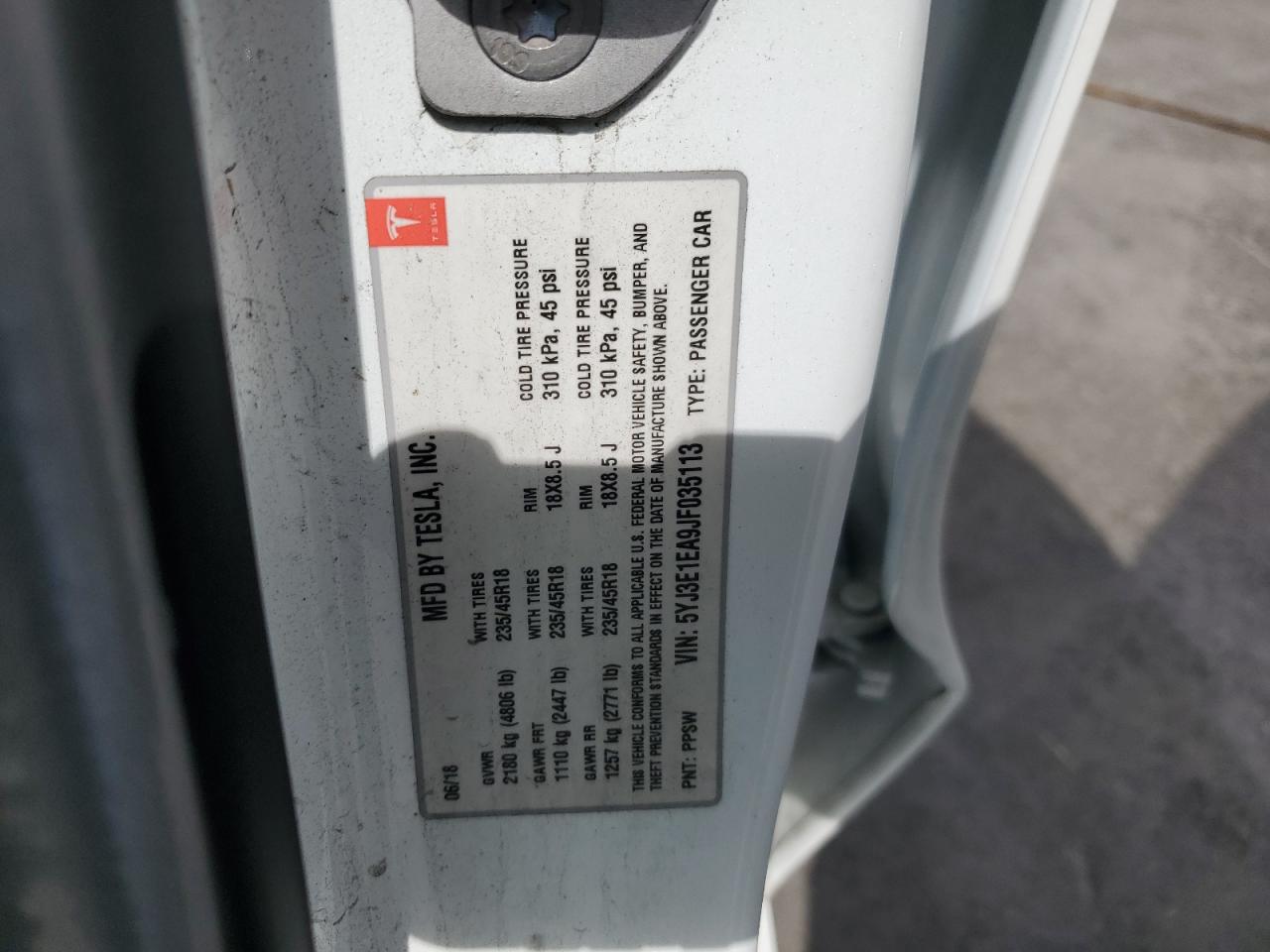 2018 Tesla Model 3 VIN: 5YJ3E1EA9JF035113 Lot: 65566125