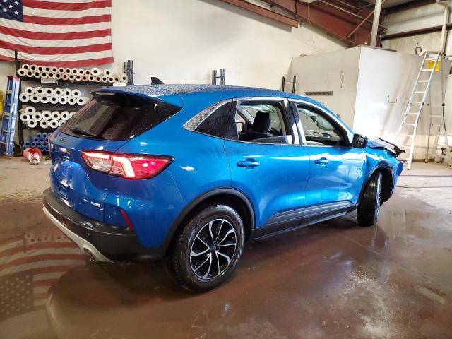  FORD ESCAPE 2020 Granatowy