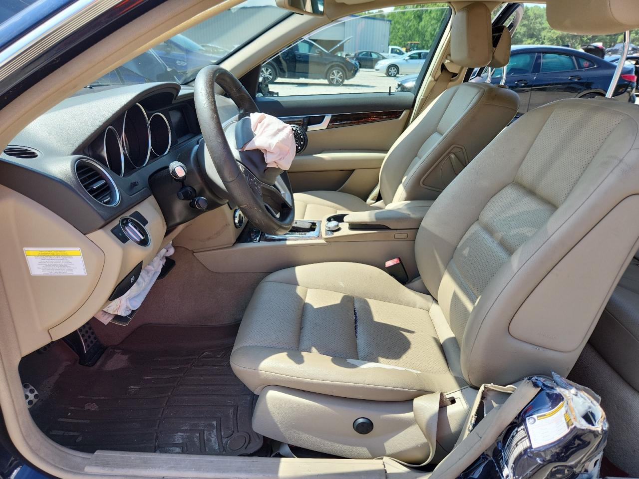 2014 Mercedes-Benz C 300 4Matic VIN: WDDGF8ABXEA909978 Lot: 64507755