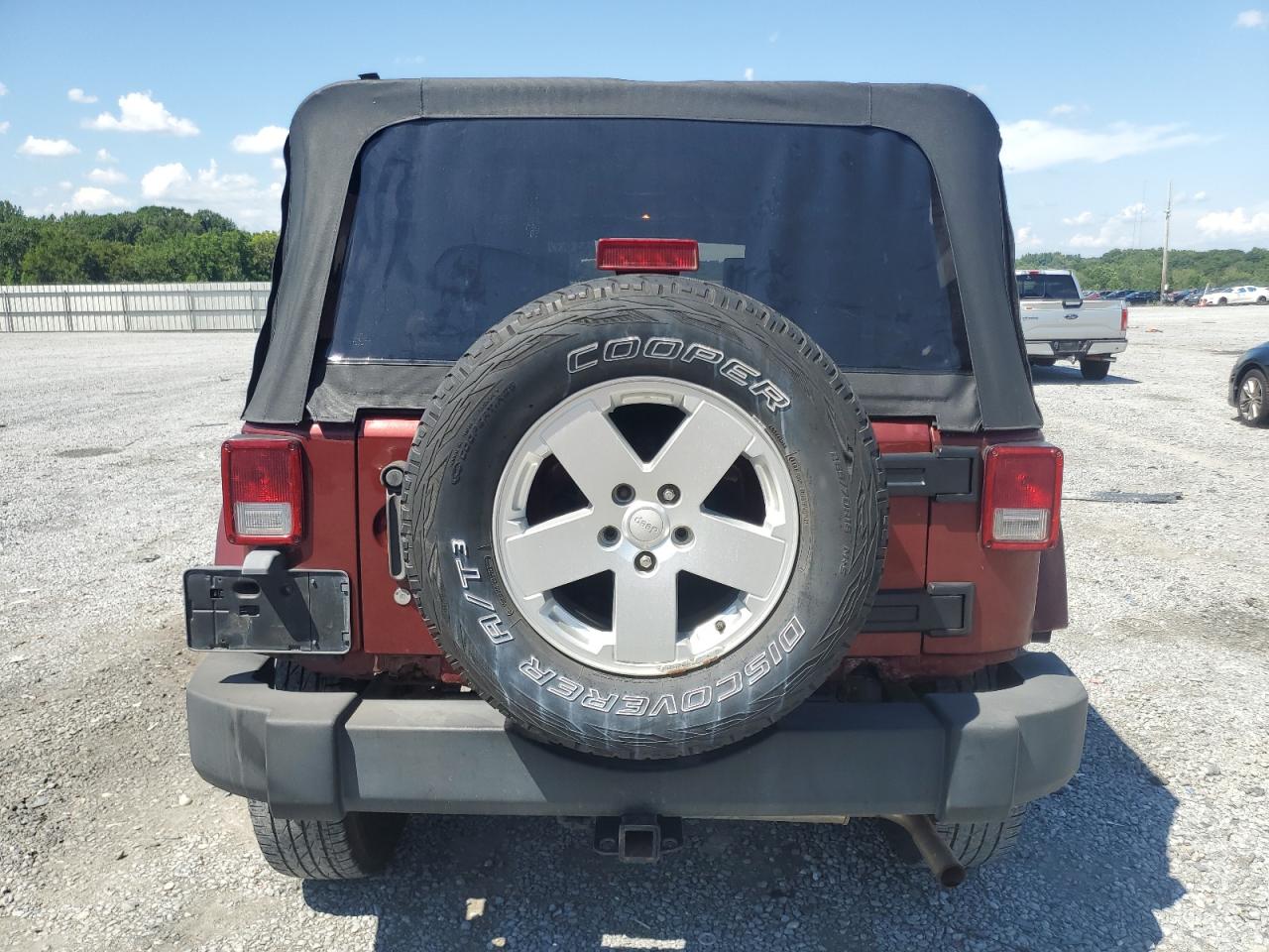 2007 Jeep Wrangler Sahara VIN: 1J4GA59147L182342 Lot: 64363215