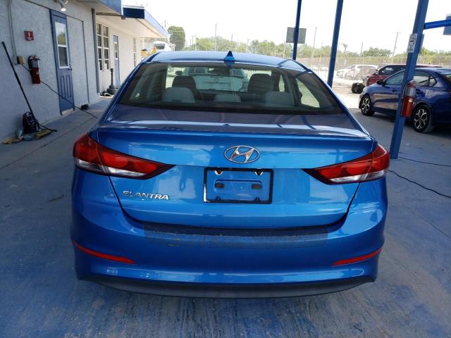  HYUNDAI ELANTRA 2017 Синий