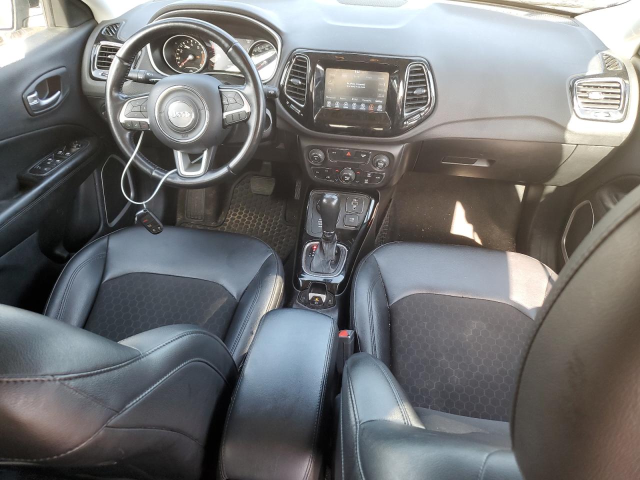 2021 Jeep Compass Latitude VIN: 3C4NJDBB9MT590121 Lot: 64102585
