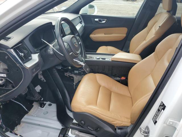  VOLVO XC60 2018 White