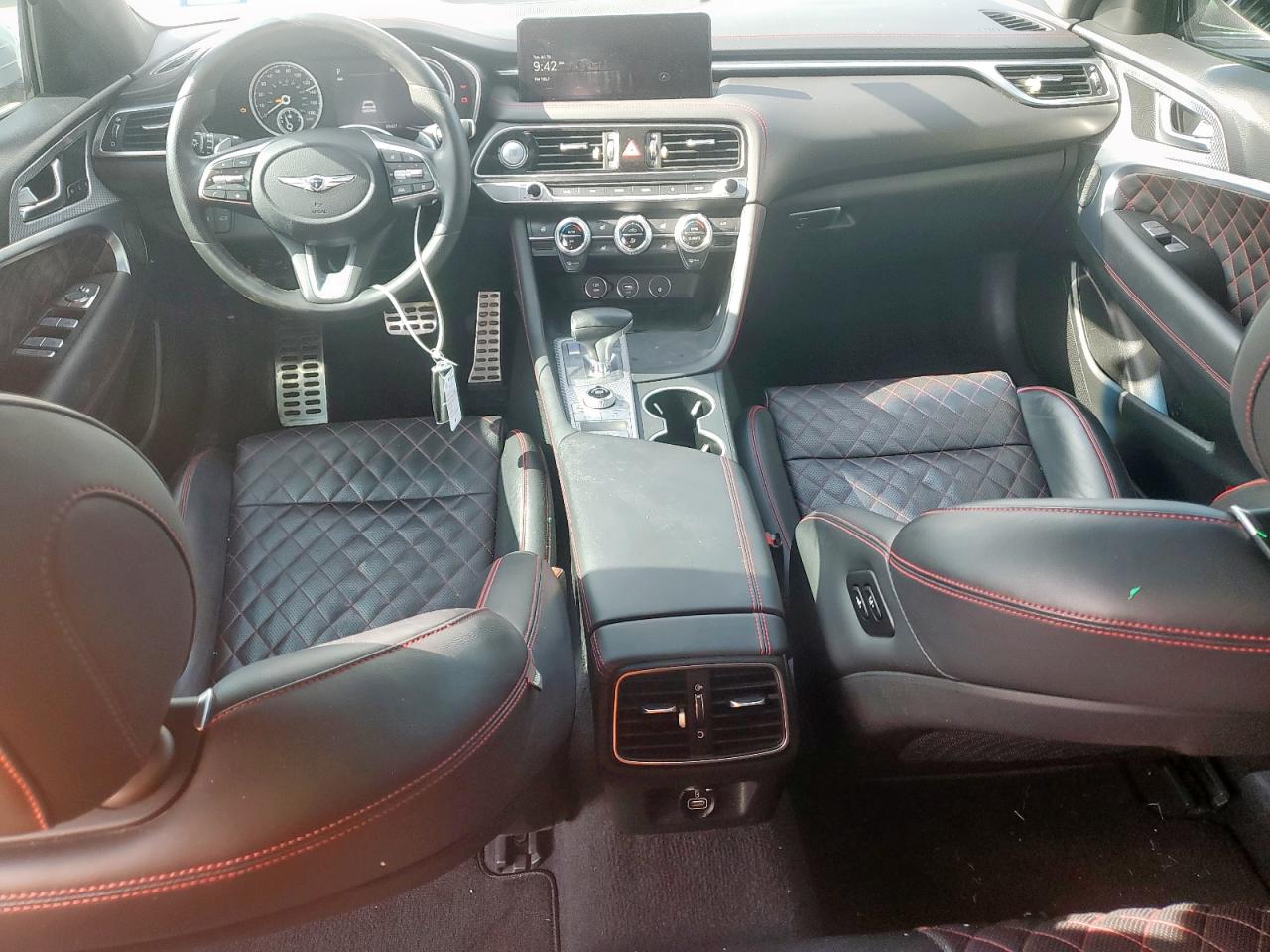 2022 Genesis G70 Base VIN: KMTG54TE7NU083023 Lot: 64932355
