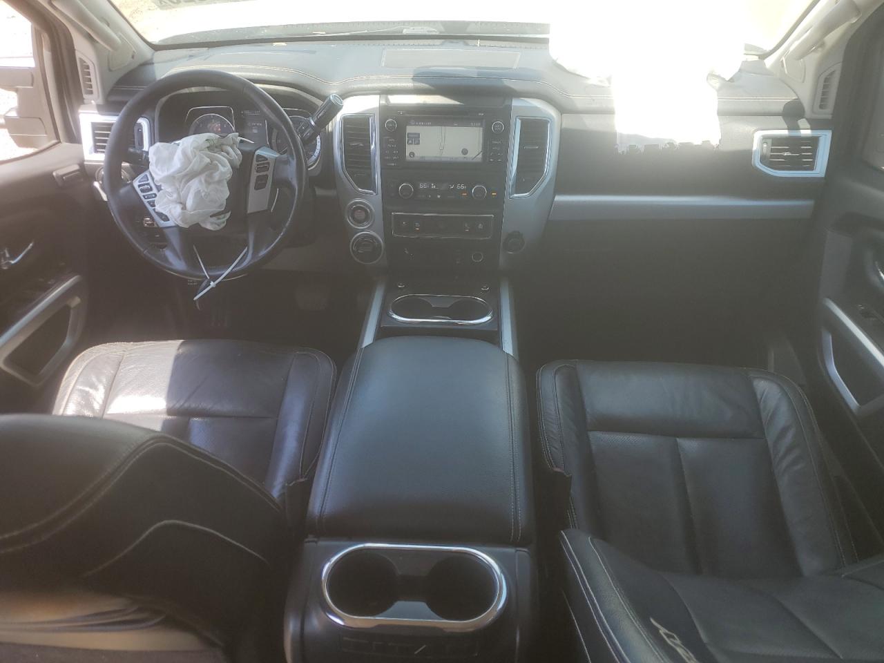 2018 Nissan Titan Xd Sl VIN: 1N6BA1F40JN543856 Lot: 63328925