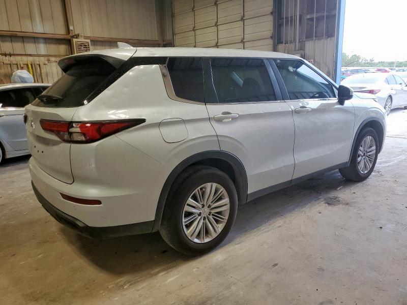  MITSUBISHI OUTLANDER 2024 Белы