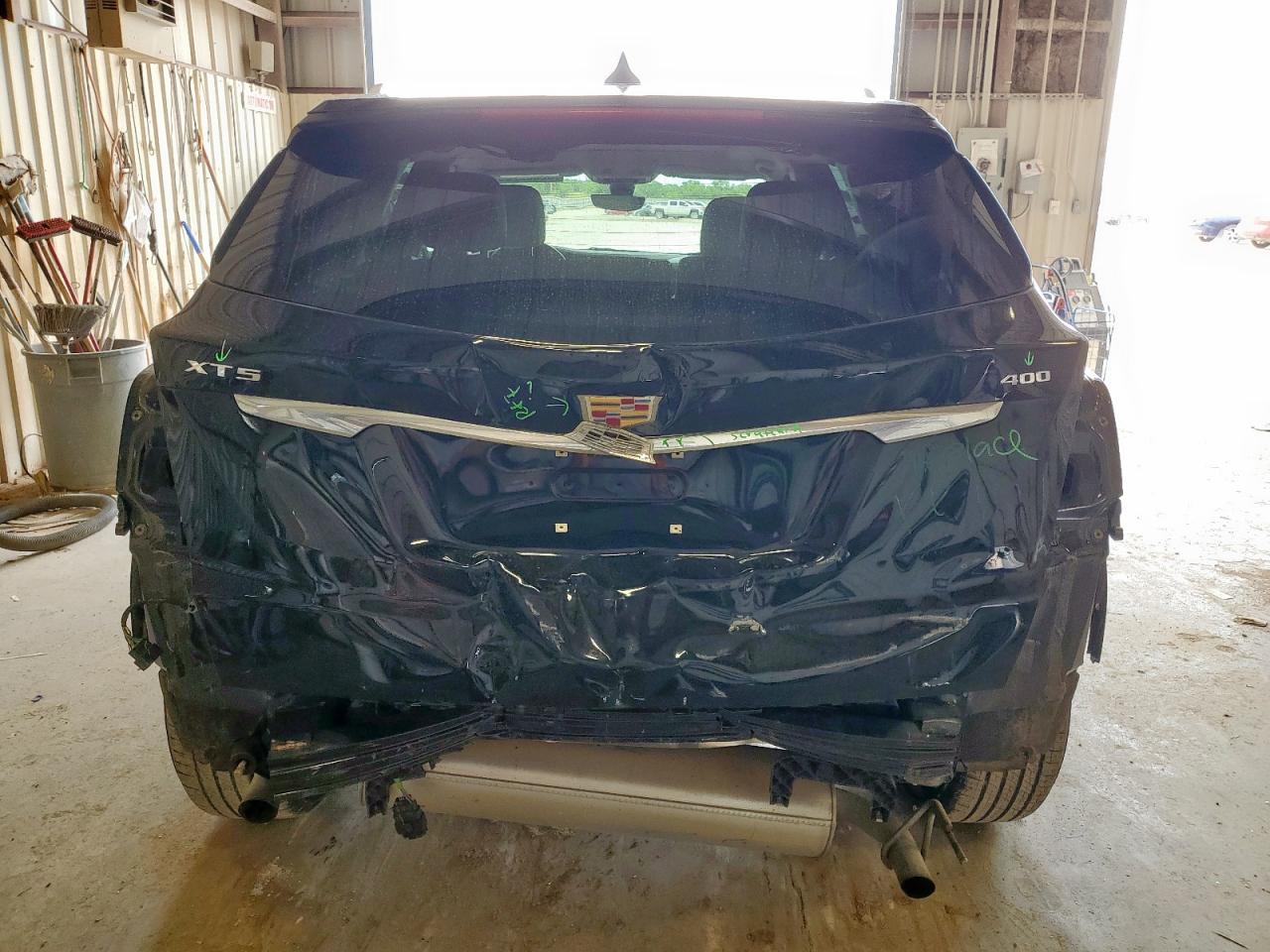 2022 Cadillac Xt5 Premium Luxury VIN: 1GYKNCRS1NZ166363 Lot: 62932735
