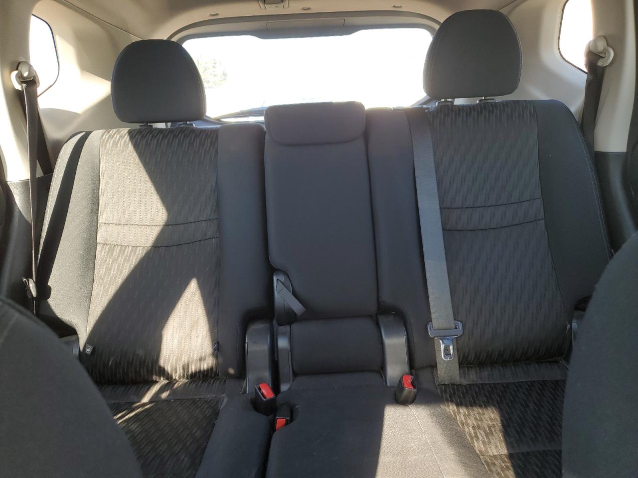 2018 Nissan Rogue S VIN: 5N1AT2MT6JC813253 Lot: 65045935