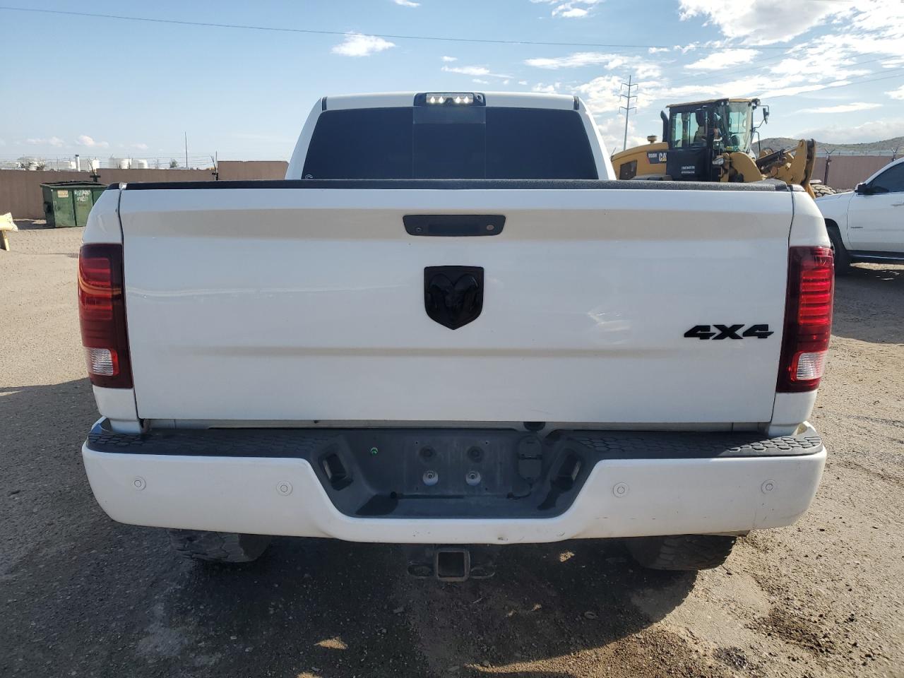 2018 Ram 2500 Laramie VIN: 3C6UR5NL5JG338344 Lot: 61184715