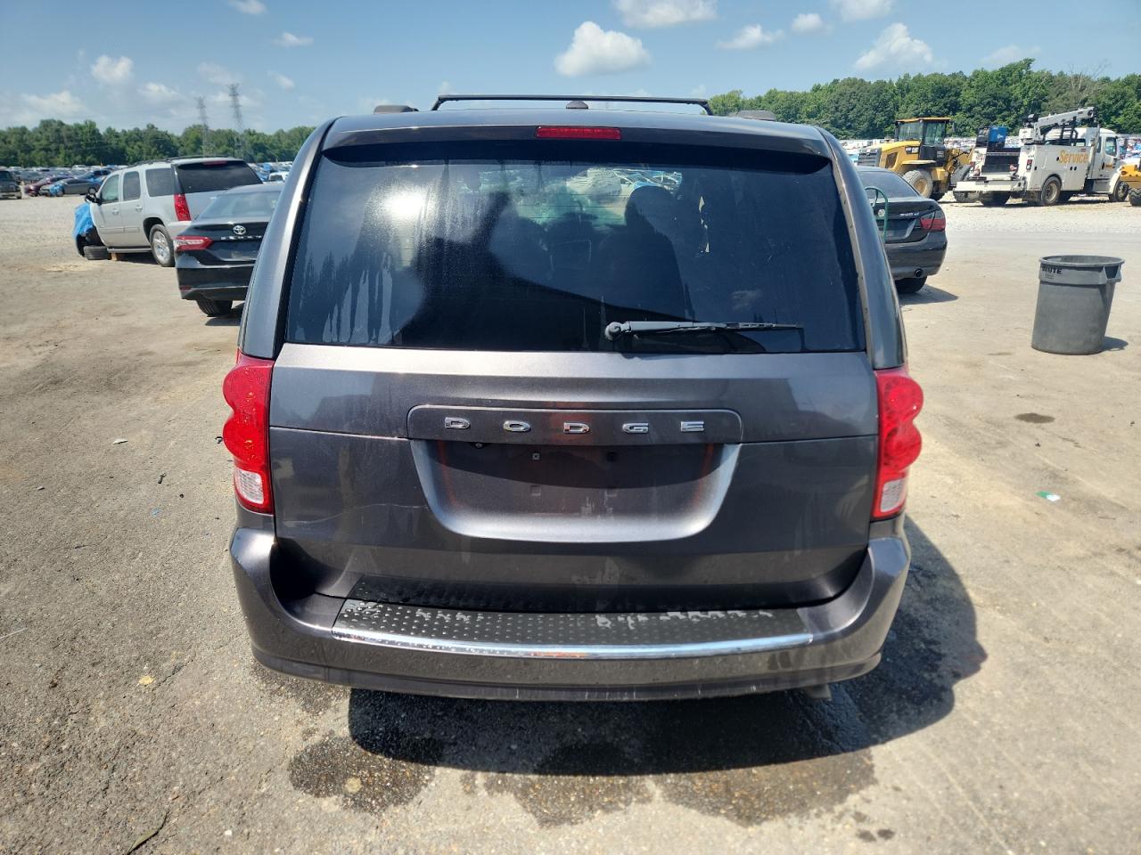 2016 Dodge Grand Caravan R/T VIN: 2C4RDGEG1GR373087 Lot: 63834925