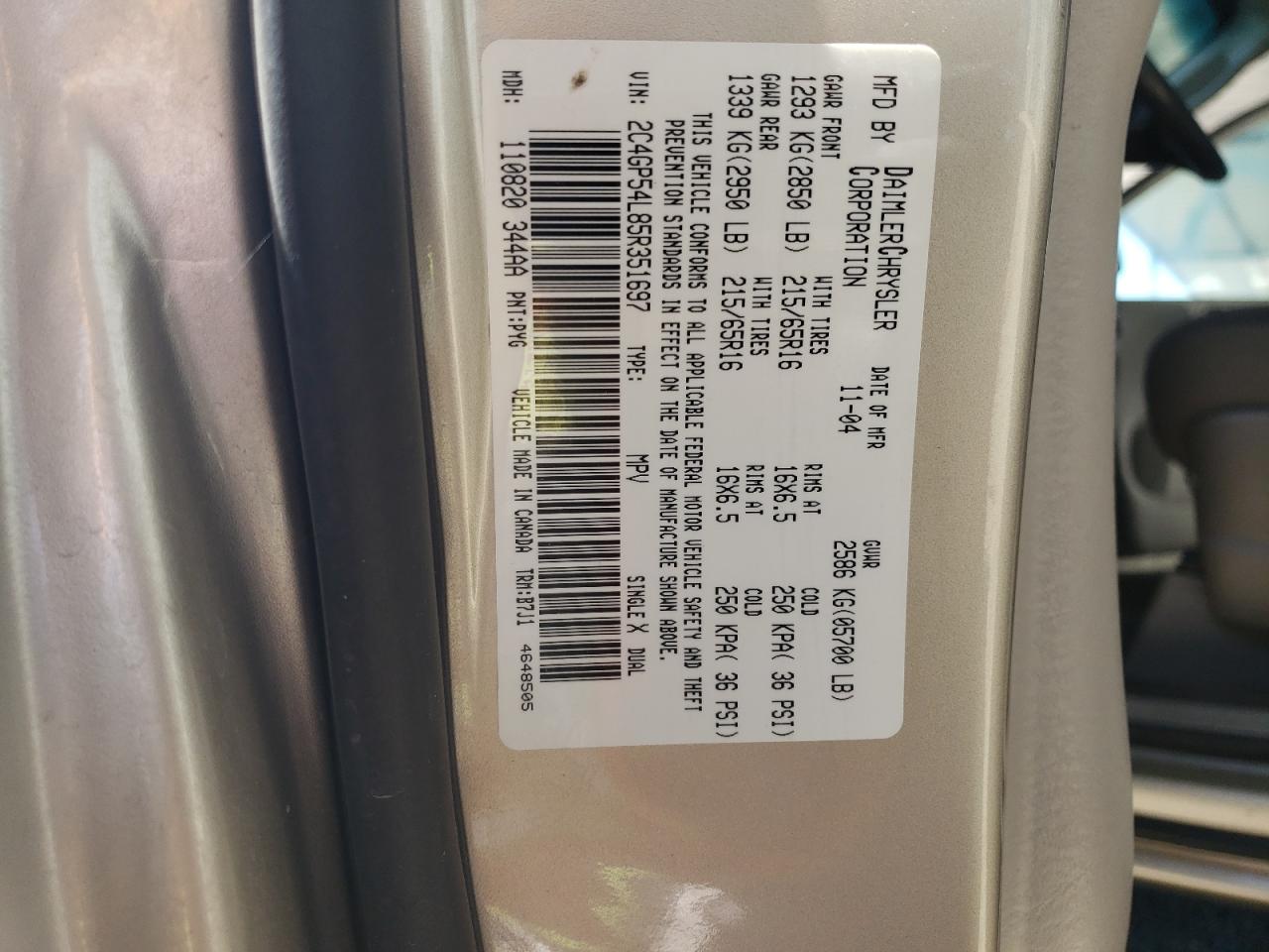2005 Chrysler Town & Country Touring VIN: 2C4GP54L85R351697 Lot: 65538315
