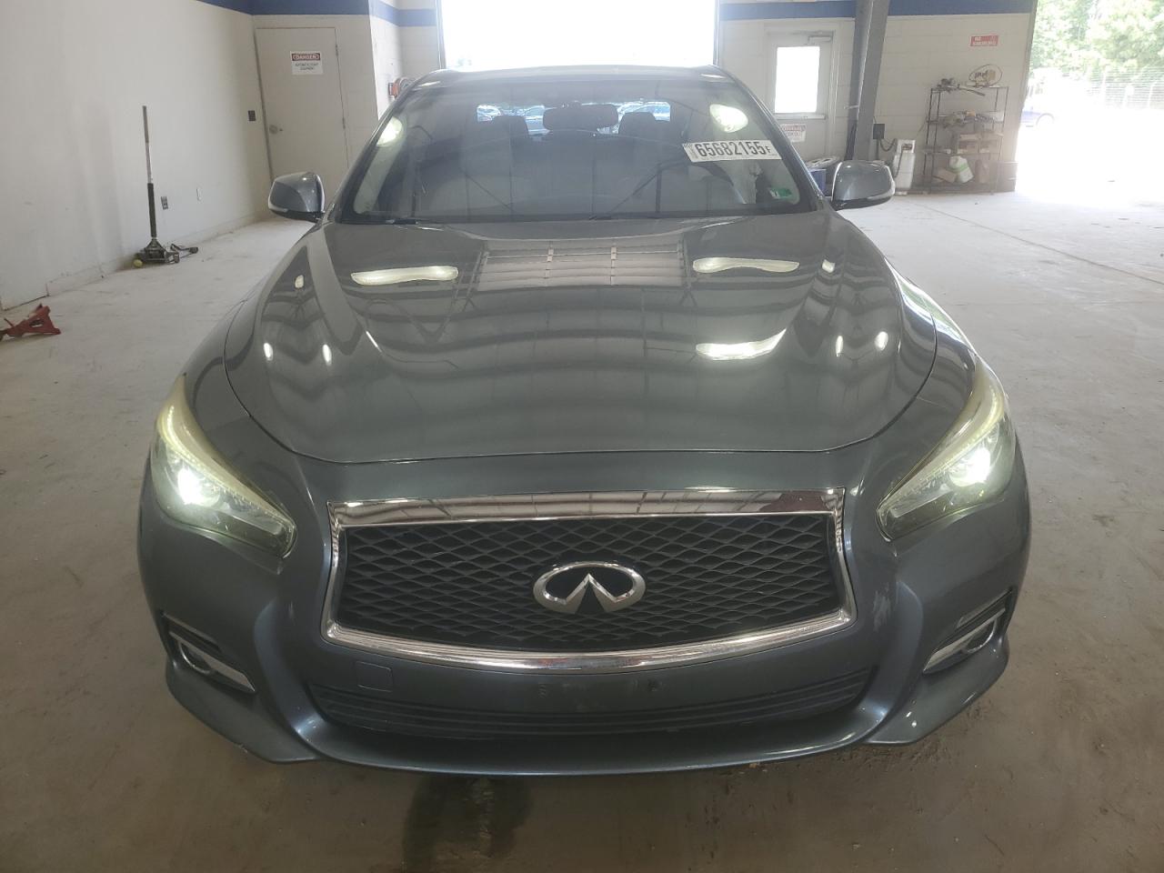 2017 Infiniti Q50 Premium VIN: JN1EV7AR7HM837218 Lot: 65682155