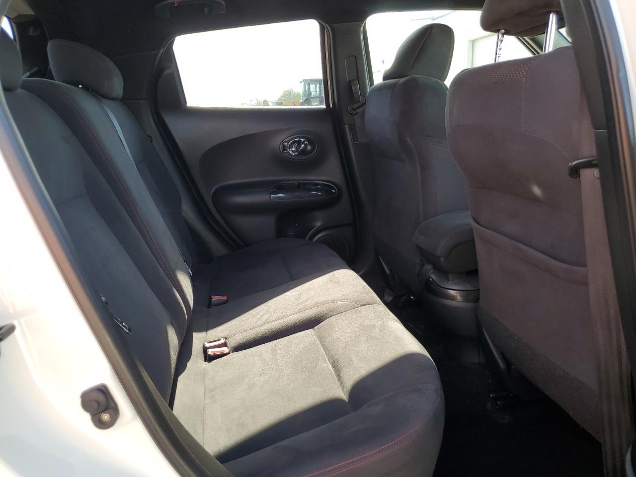 2013 Nissan Juke S VIN: JN8AF5MV6DT221245 Lot: 63865125