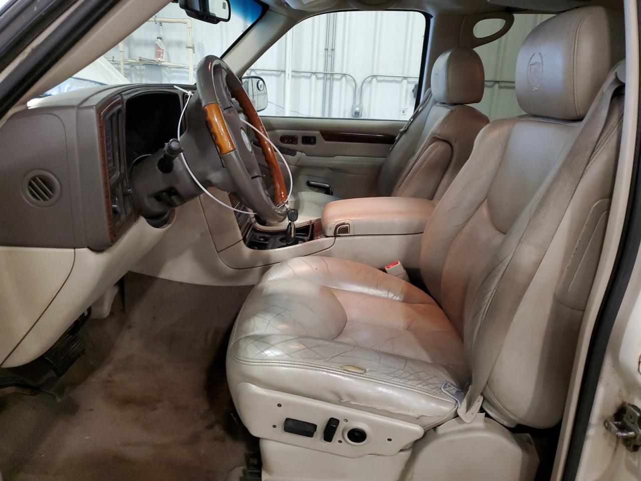 2004 Cadillac Escalade Esv VIN: 3GYFK66N44G217380 Lot: 63610365