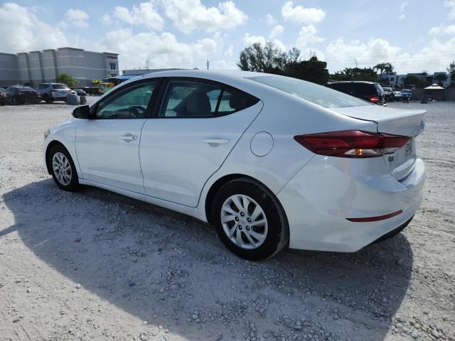  HYUNDAI ELANTRA 2018 Белы