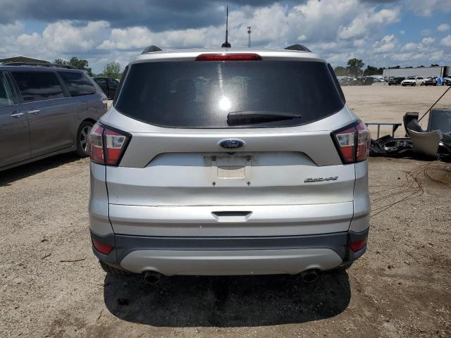  FORD ESCAPE 2018 Srebrny