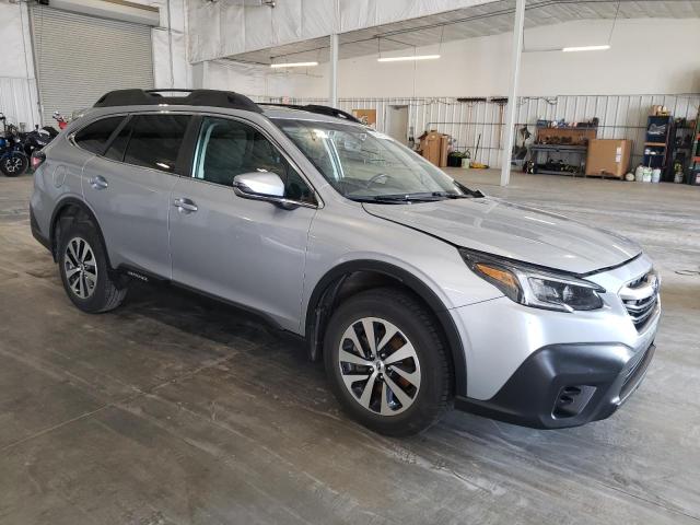  SUBARU OUTBACK 2021 Srebrny