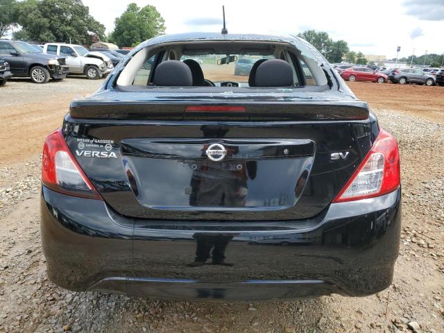  NISSAN VERSA 2017 Черный