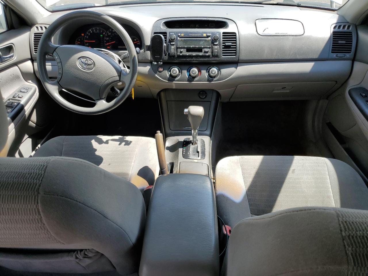 2005 Toyota Camry Le VIN: 4T1BE32K15U544108 Lot: 63267485