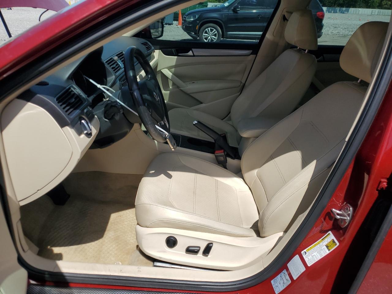 2015 Volkswagen Passat S VIN: 1VWAT7A39FC086605 Lot: 63161175