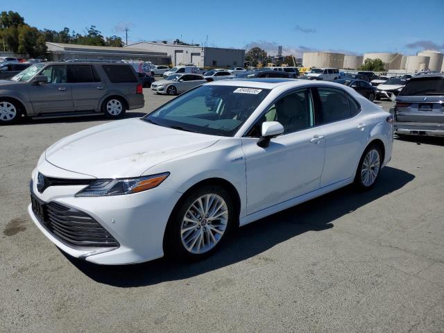  TOYOTA CAMRY 2020 White