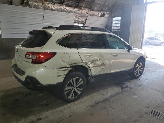  SUBARU OUTBACK 2018 White