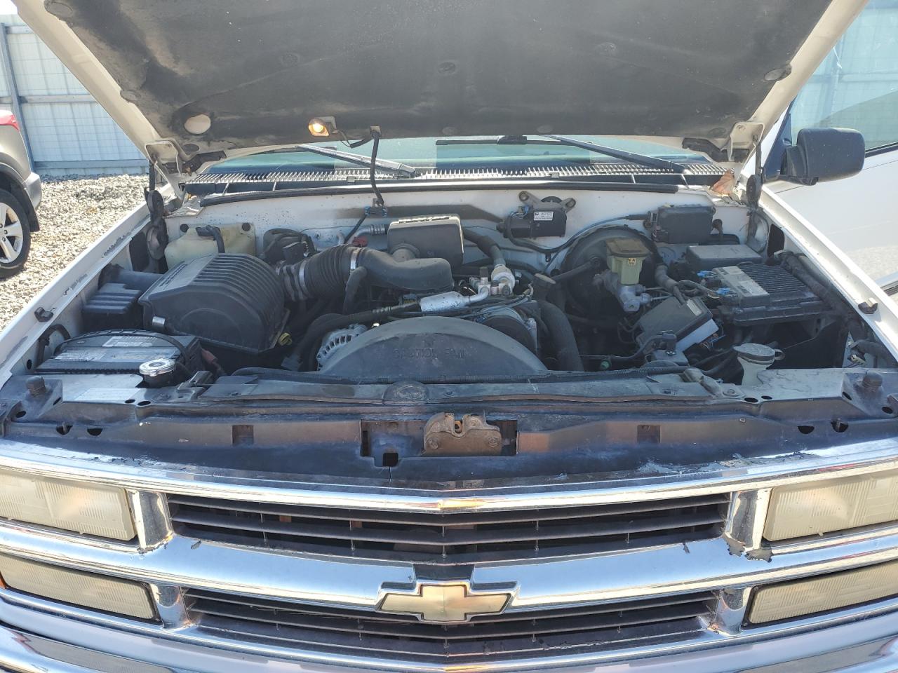 1999 Chevrolet Suburban K1500 VIN: 3GNFK16R4XG166468 Lot: 63573865
