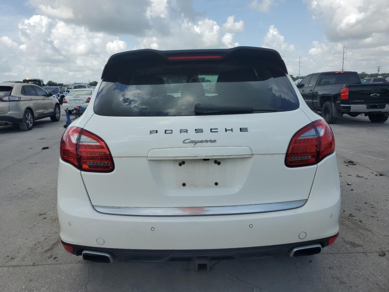 2012 Porsche Cayenne VIN: WP1AA2A23CLA02615 Lot: 64604655