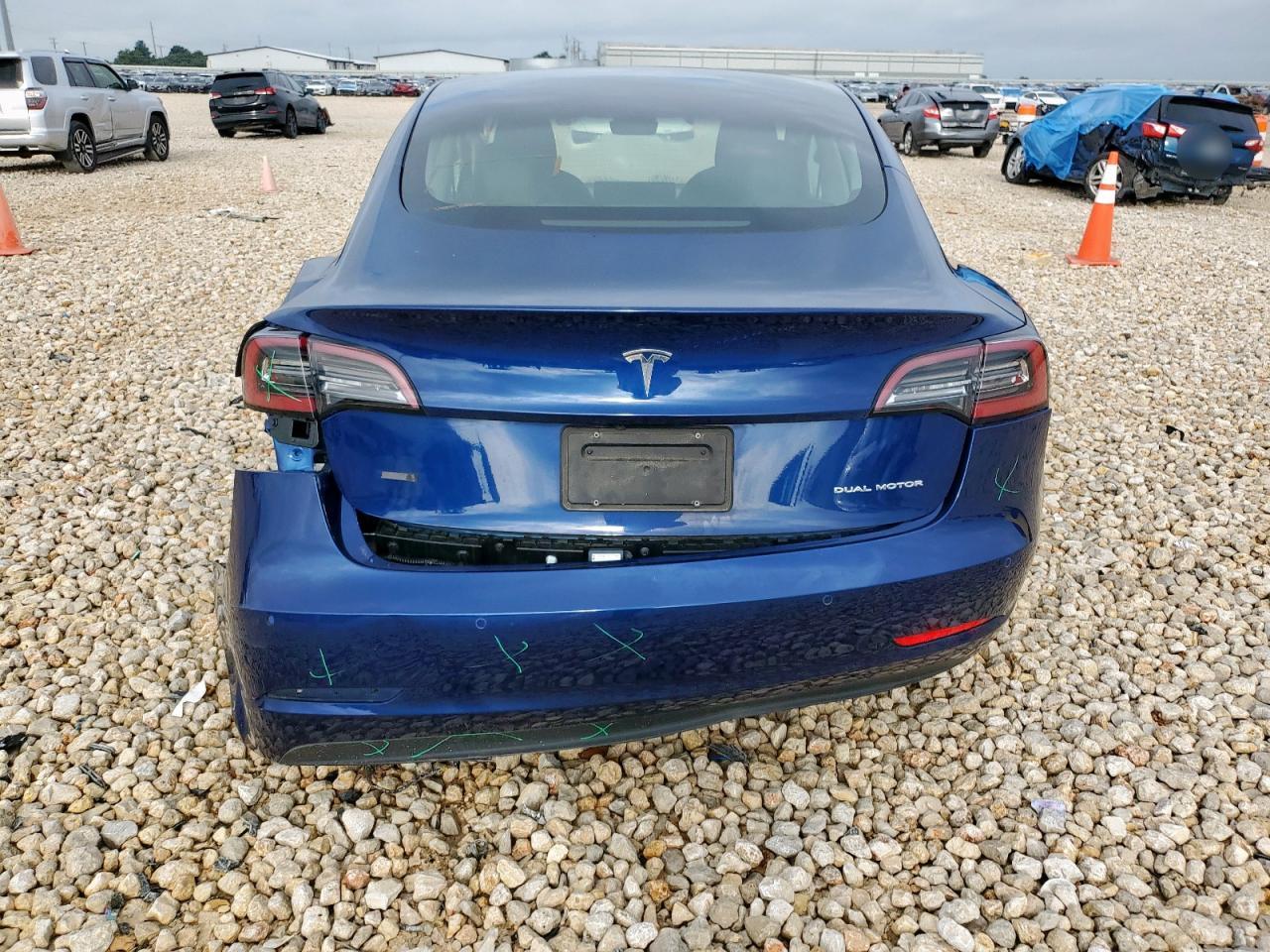 2021 Tesla Model 3 VIN: 5YJ3E1EB3MF869228 Lot: 62770685