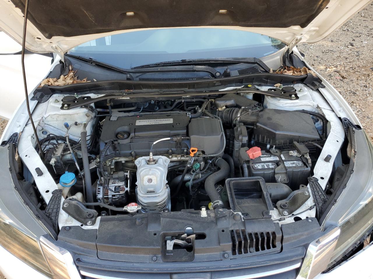 2015 Honda Accord Sport VIN: 1HGCR2F52FA271907 Lot: 65200175