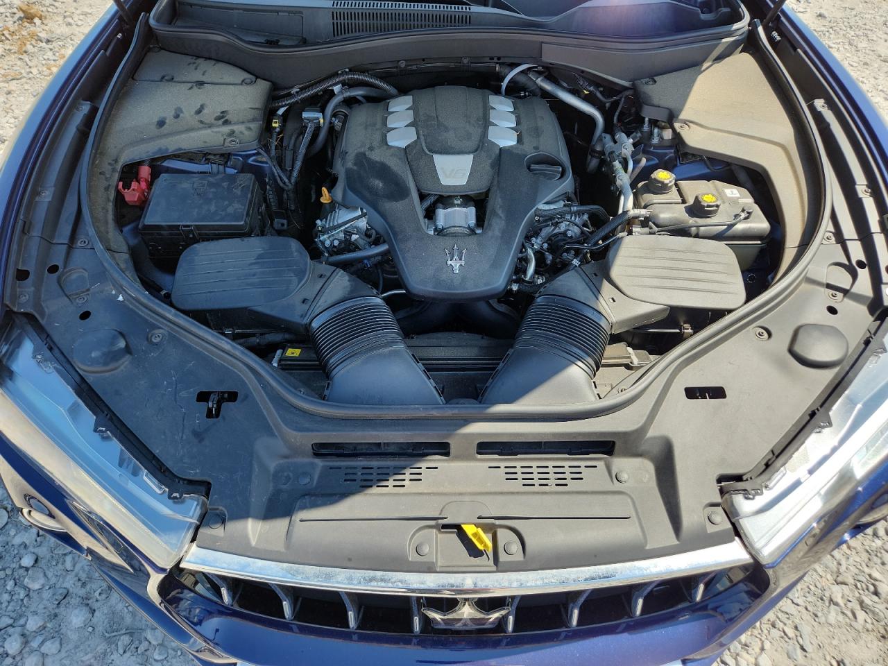 zn661xulxkx320598 ZN661XULXKX320598 2019 Maserati Levante Luxury