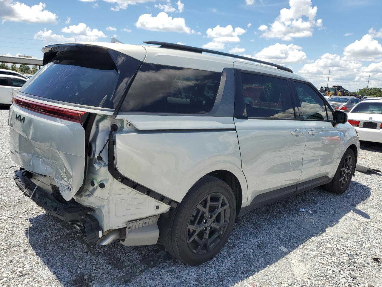 2025 Kia Carnival Sx VIN: KNDNE5KA4S6049289 Lot: 64651335