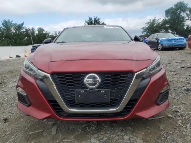  NISSAN ALTIMA 2019 Czerwony