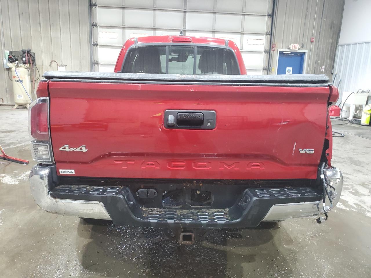 2021 Toyota Tacoma Access Cab VIN: 3TYSZ5AN6MT010710 Lot: 64197175