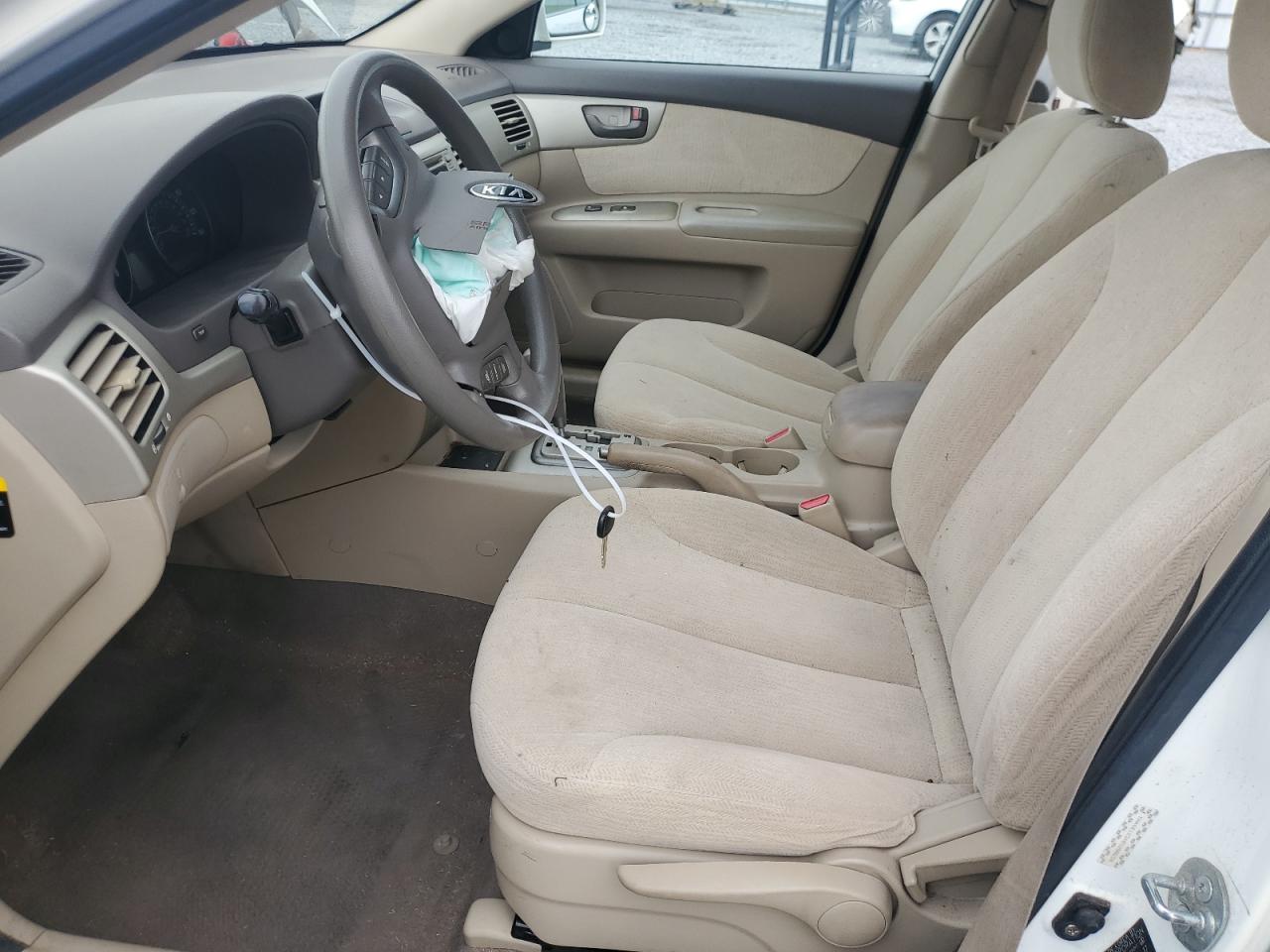 2008 Kia Optima Lx VIN: KNAGE123485258224 Lot: 63982515