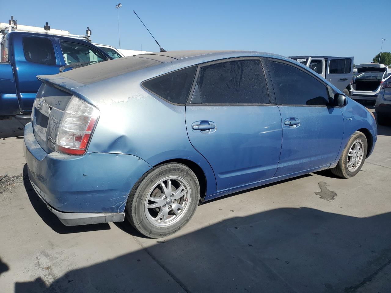 2007 Toyota Prius VIN: JTDKB20U377666319 Lot: 66191485
