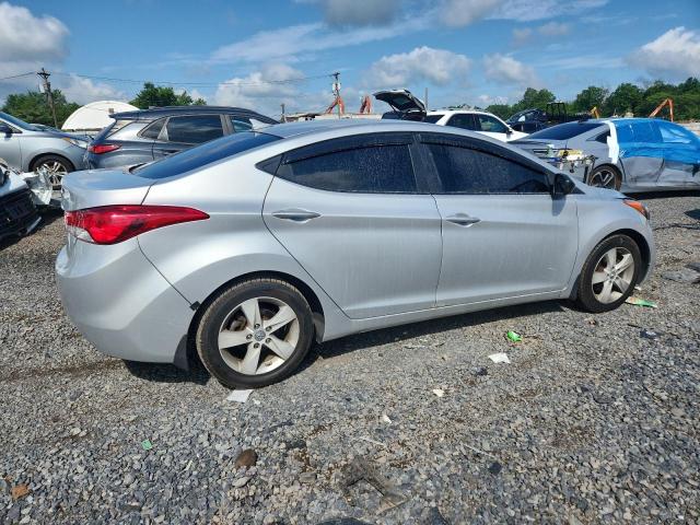  HYUNDAI ELANTRA 2013 Srebrny