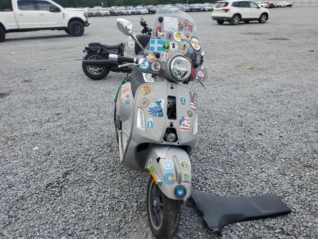 2023 VESPA GTS/SEI GIORNI 300  