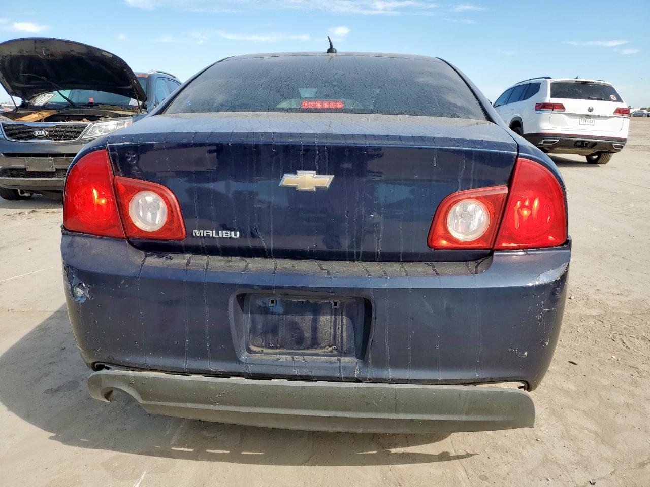 1g1zb5e19bf251415 1G1ZB5E19BF251415 2011 Chevrolet Malibu Ls