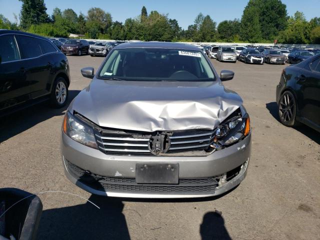  VOLKSWAGEN PASSAT 2013 Серый