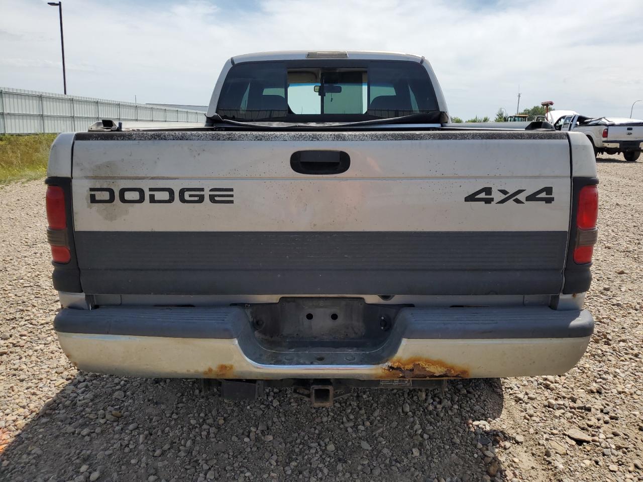 1999 Dodge Ram 1500 VIN: 1B7HF13Z2XJ564755 Lot: 63602115