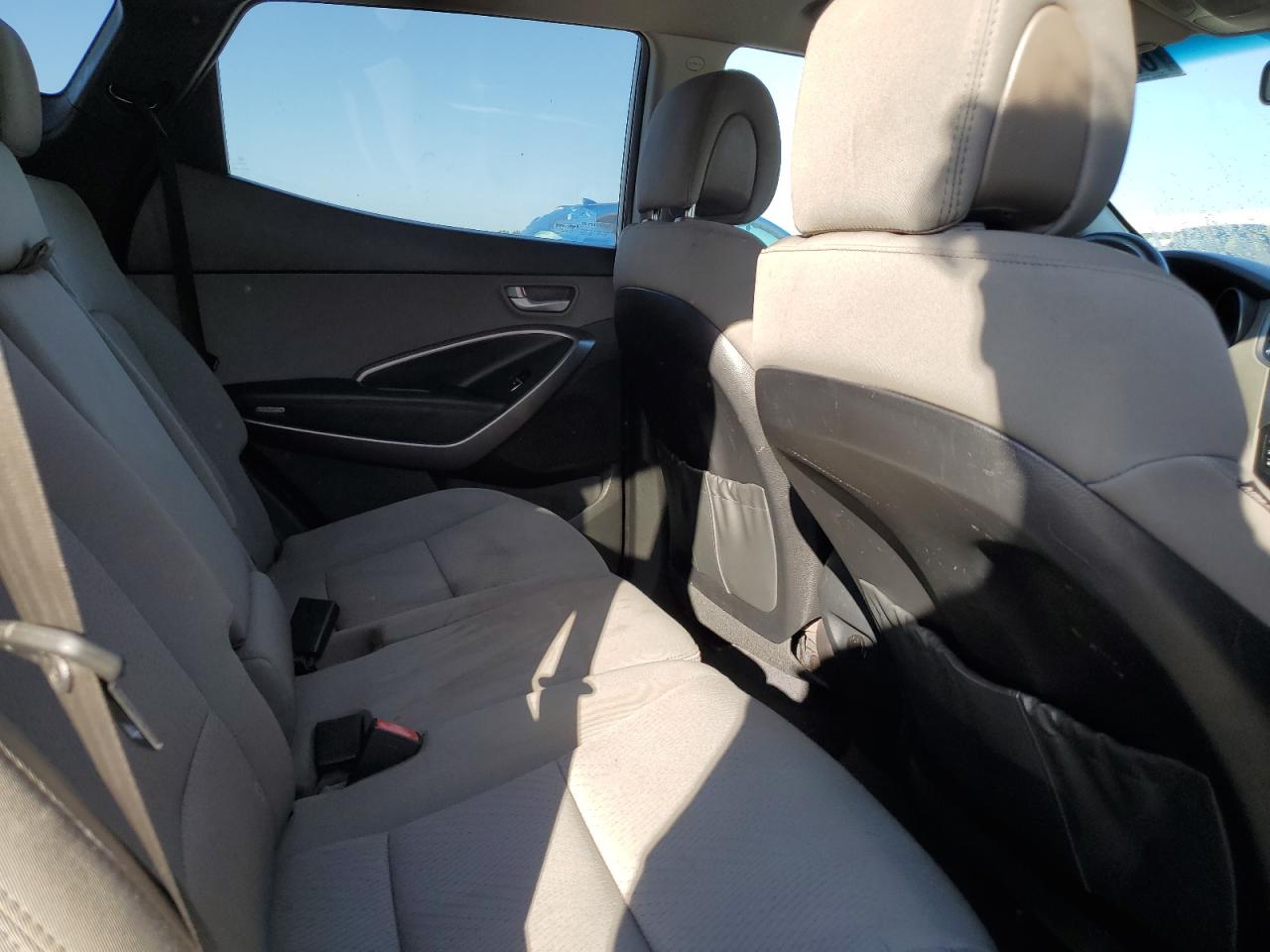 2015 Hyundai Santa Fe Sport VIN: 5XYZU3LB8FG284202 Lot: 63472965