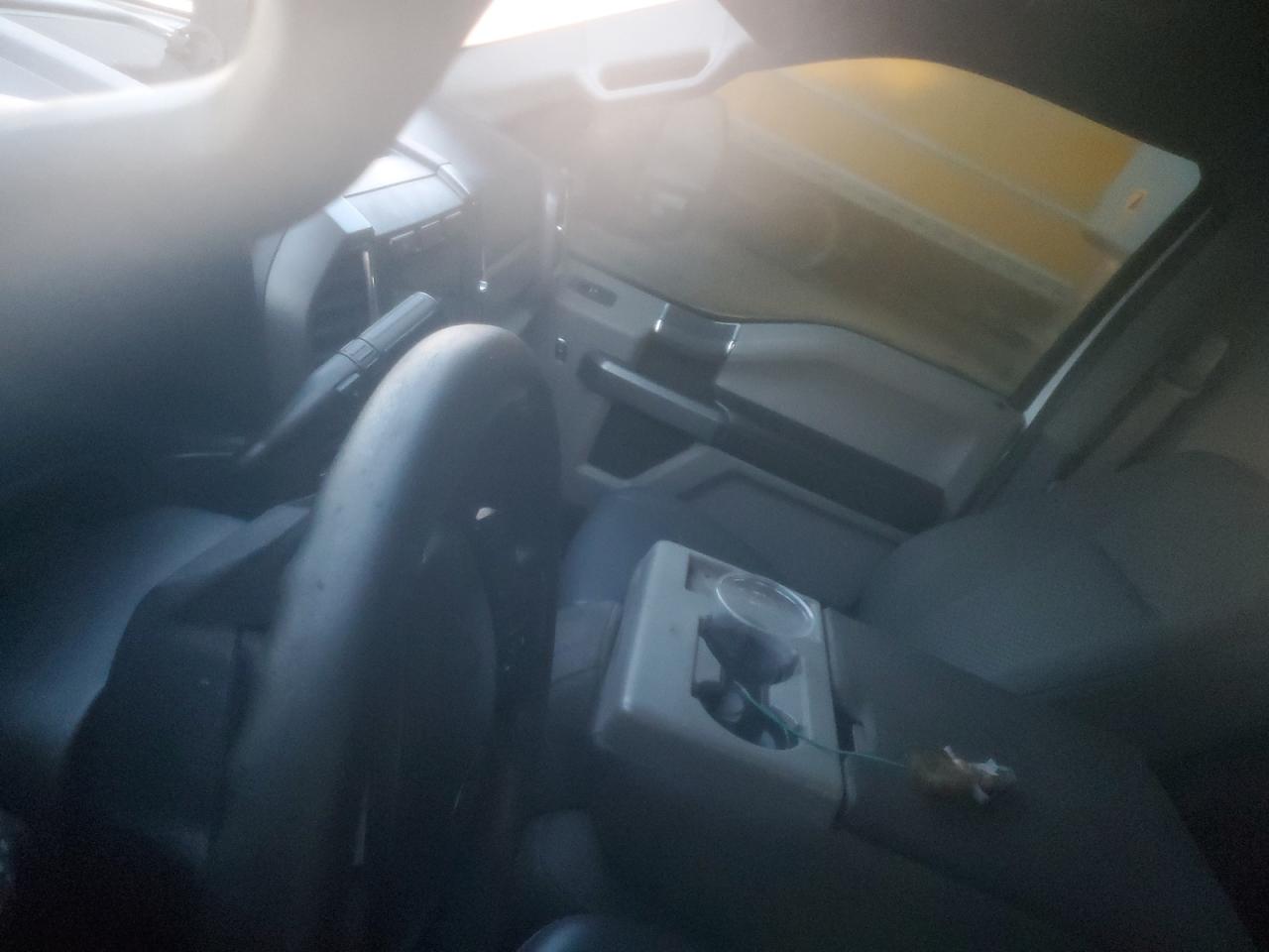 2017 Ford F550 Super Duty VIN: 1FDUF5GYXHEB38180 Lot: 81043555