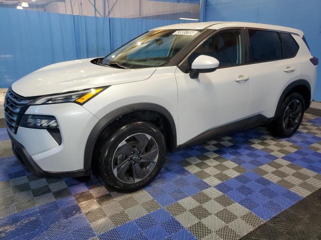  NISSAN ROGUE 2024 Белы