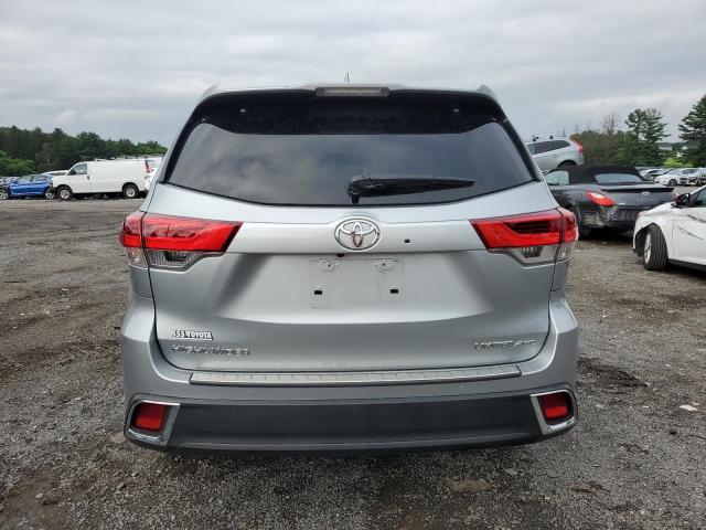  TOYOTA HIGHLANDER 2019 Srebrny